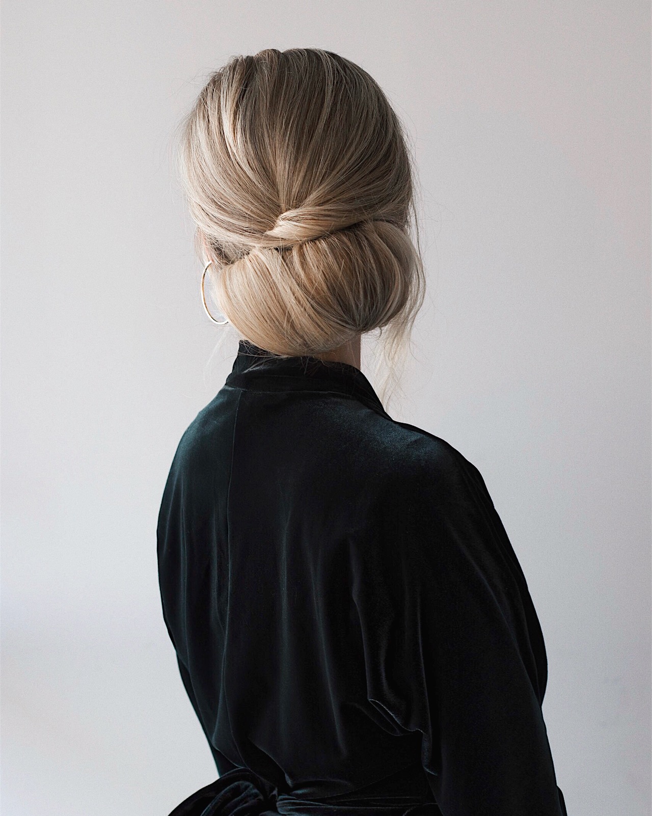 Easy Holiday Updo Hair Tutorial | www.alexgaboury.com