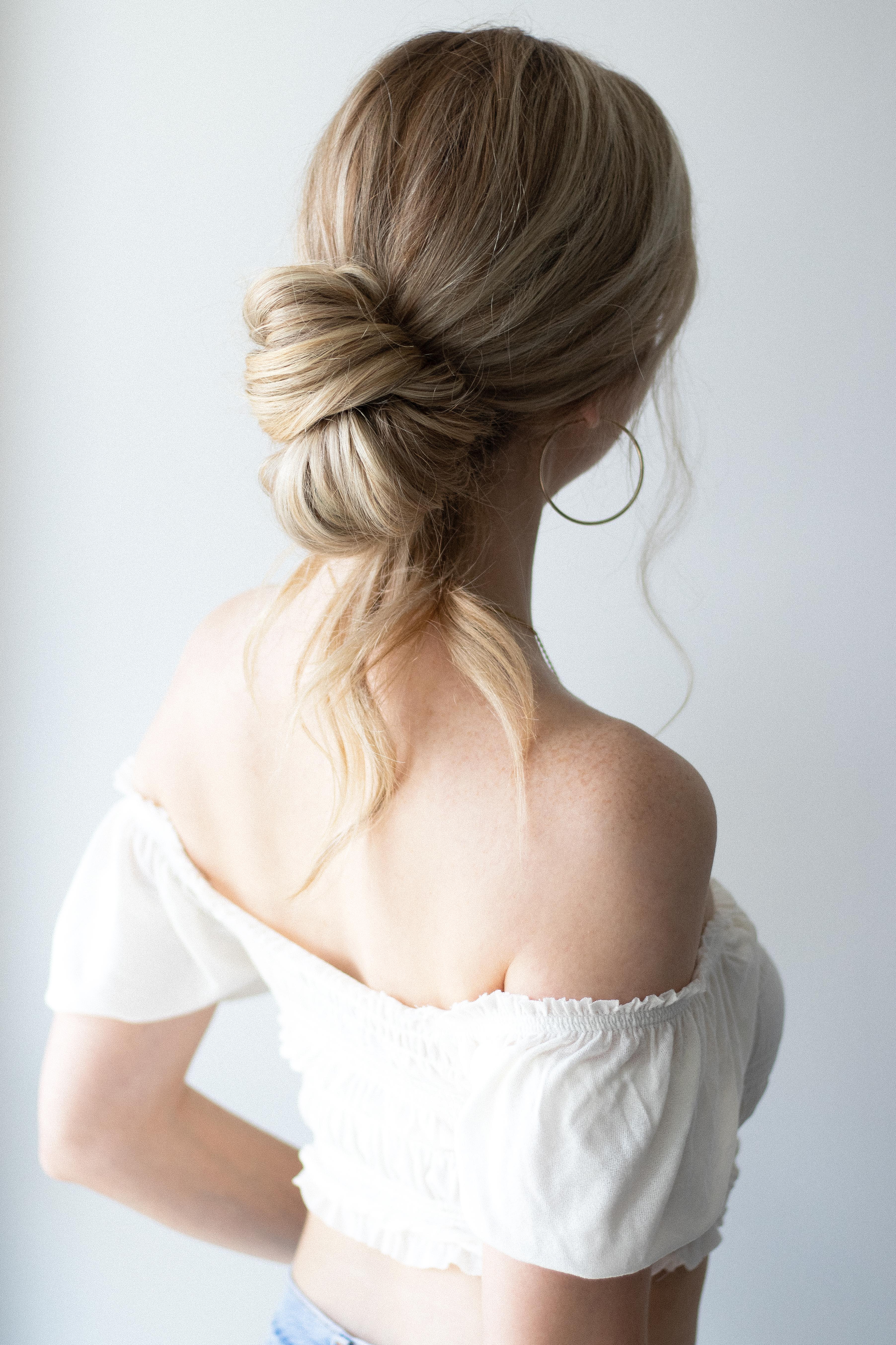 How To Easy Everyday Updo With Voir Haircare