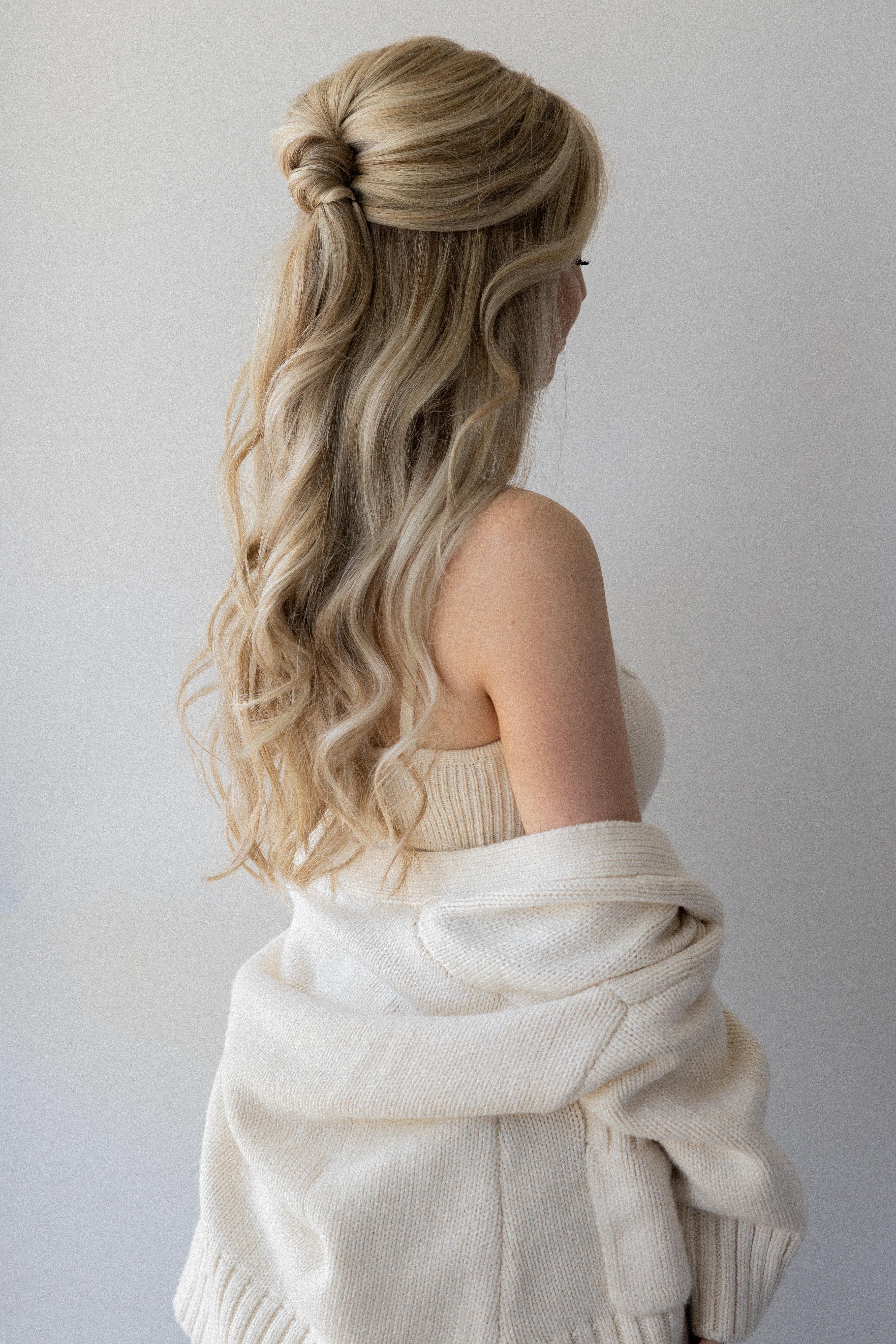 9 Tutorials for Easy & Cute Easter Hairstyles for long hair