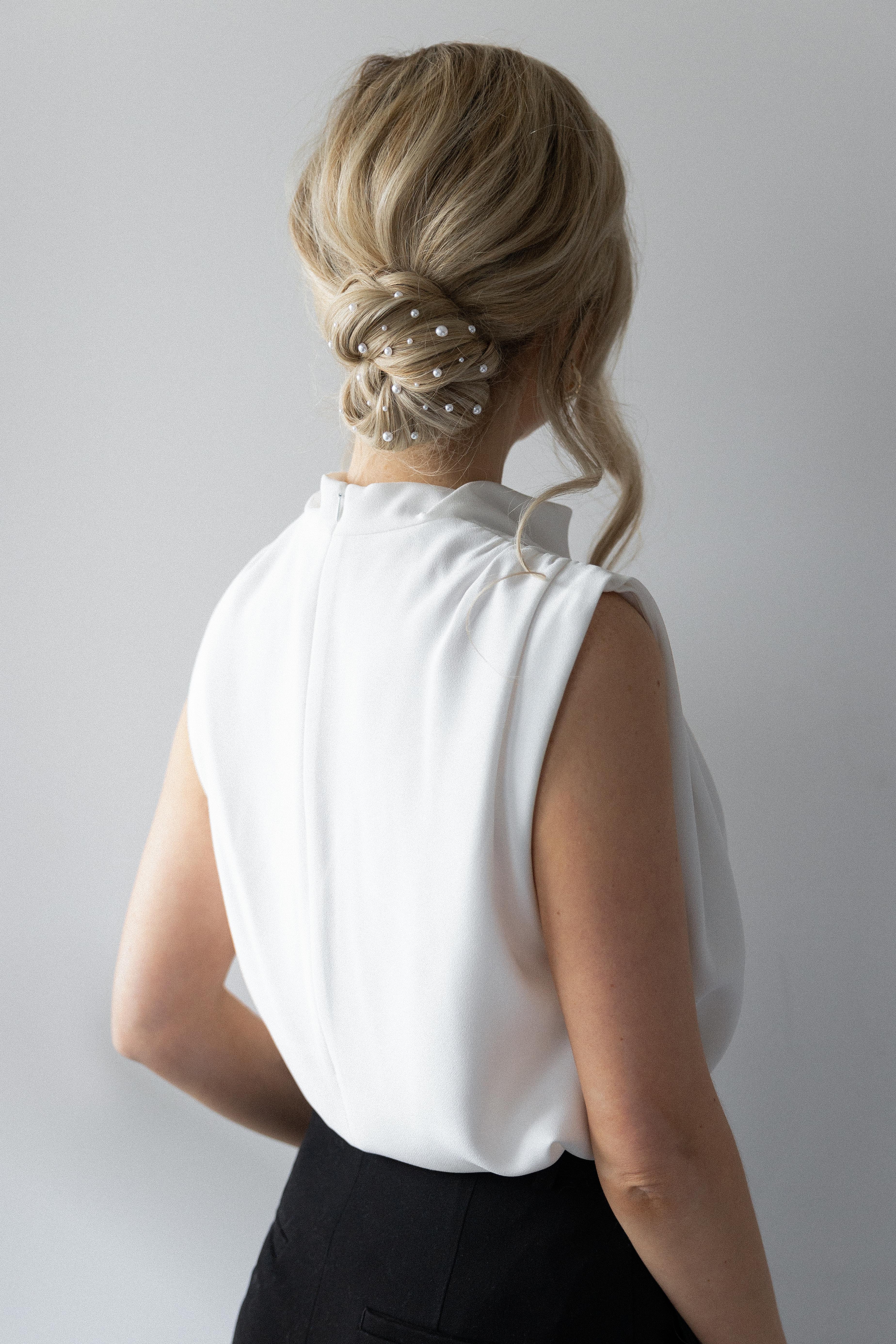 Quick and Easy Updo Hairstyle with Pearls | www.alexgaboury.com
