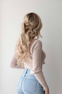 3 EASY HALF UP HALF DOWN HAIR TUTORIALS FOR MEDIUM - LONG HAIR - Alex Gaboury