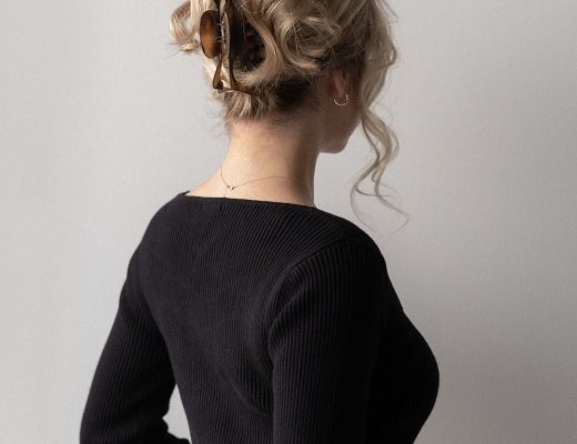 3 EASY CLAW CLIP HAIRSTYLES FOR LONG HAIR 2021