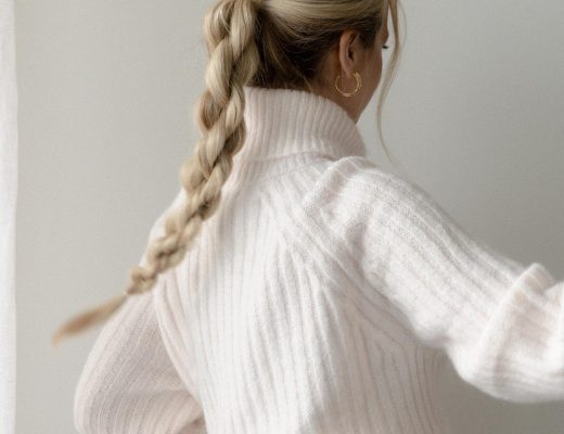EASY BRAIDED PONYTAIL HAIRSTYLE WINTER 2021 ❄️ - Alex Gaboury