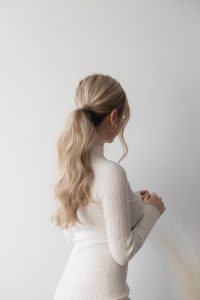 BEAUTIFUL PONYTAIL HAIR TUTORIAL | Perfect long - medium length hairstyle