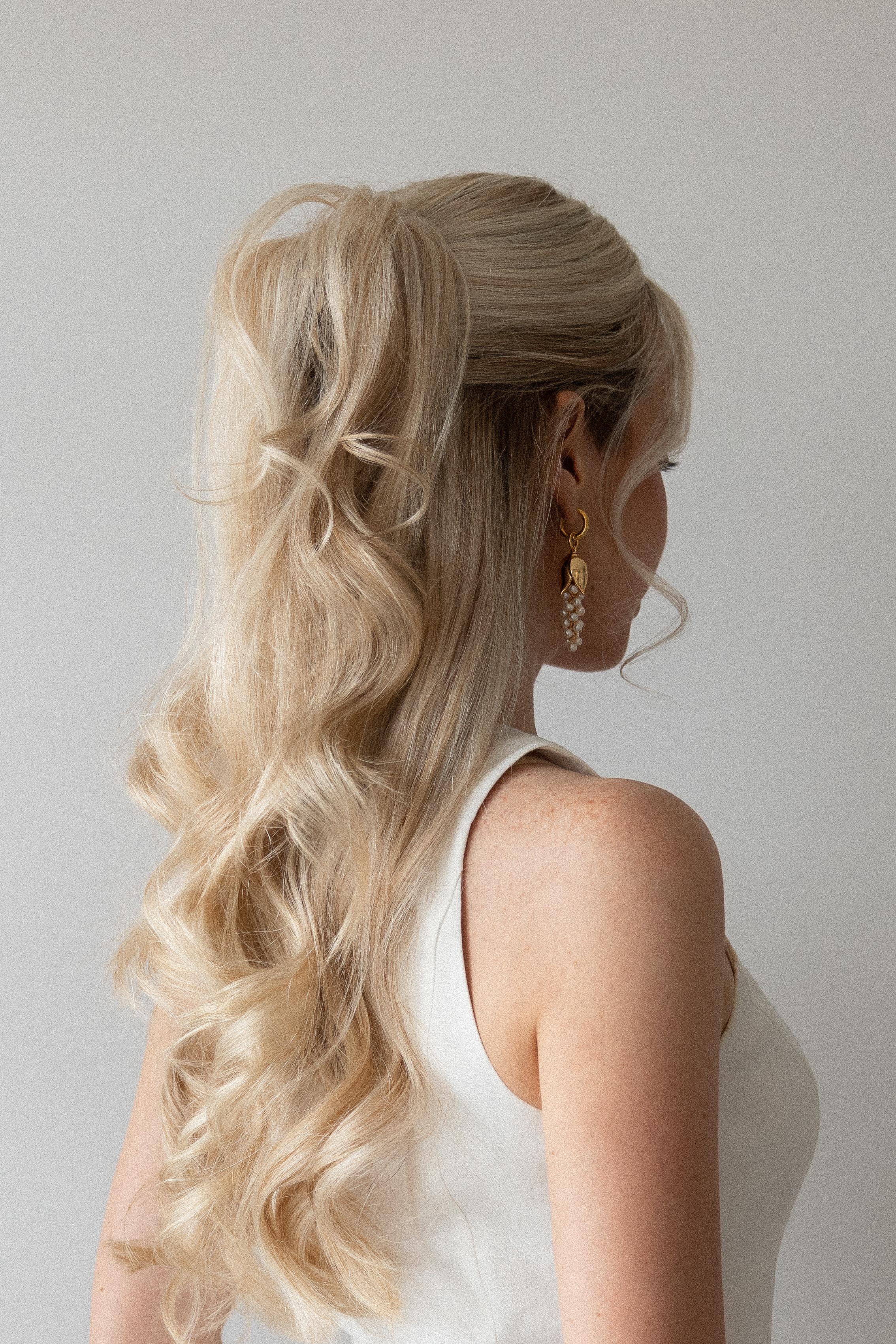 Half Up Claw Clip Hairstyle Medium Long Hair Length