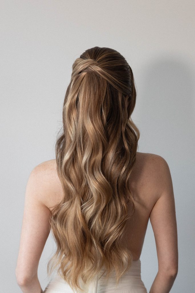 Wedding half up half down hair tutorial | Easy extension hairstyles