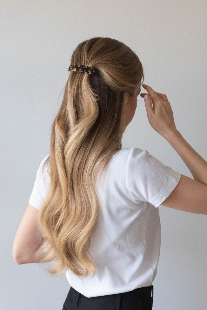 Half Up Hairstyle + 5 Spring 2026 Outfits